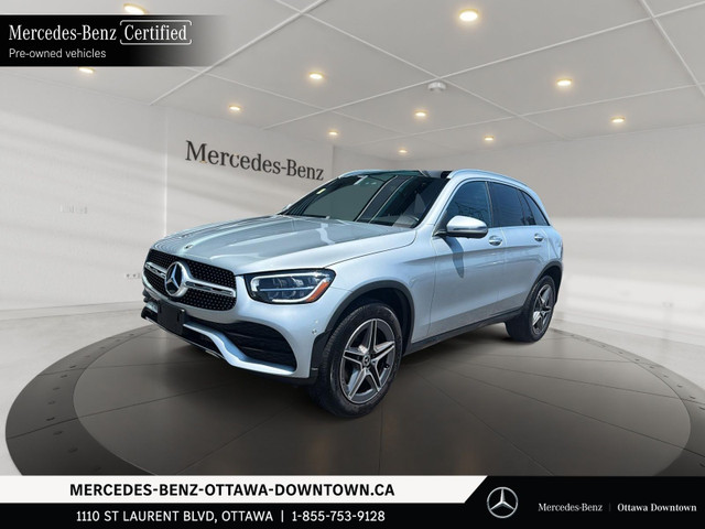 2022 Mercedes-Benz GLC300 4MATIC SUV in Cars & Trucks in Ottawa