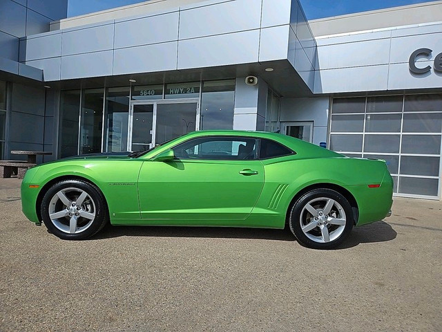 2010 Chevrolet Camaro LT RS LOW KM AUTOMATIC in Cars & Trucks in Red Deer - Image 3