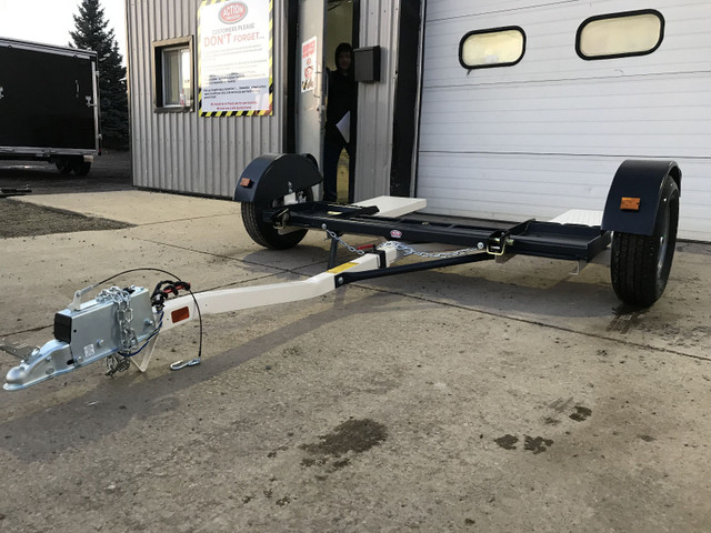 CAR TOW DOLLY WITH ELECTRIC BRAKE UPGRADE!! in Cargo & Utility Trailers in London - Image 3