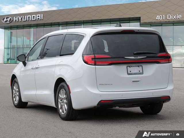 2024 Chrysler Pacifica Touring-L in Cars & Trucks in Mississauga / Peel Region - Image 3