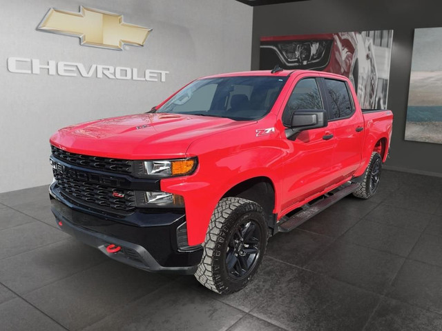 2022 Chevrolet Silverado 1500 LTD CUSTOM TRAIL BOSS CREW CAB 4WD in Cars & Trucks in Saint-Hyacinthe