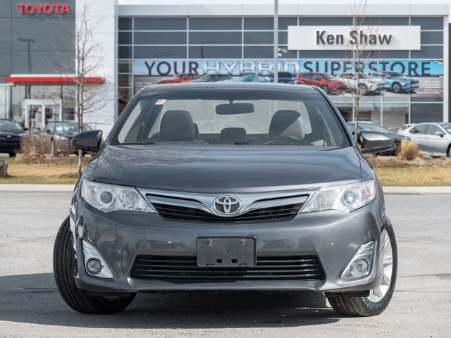 2014 Toyota Camry XLE V6 NAVIGATION / LEATHER / SUNROOF / HEA... in Cars & Trucks in City of Toronto - Image 2