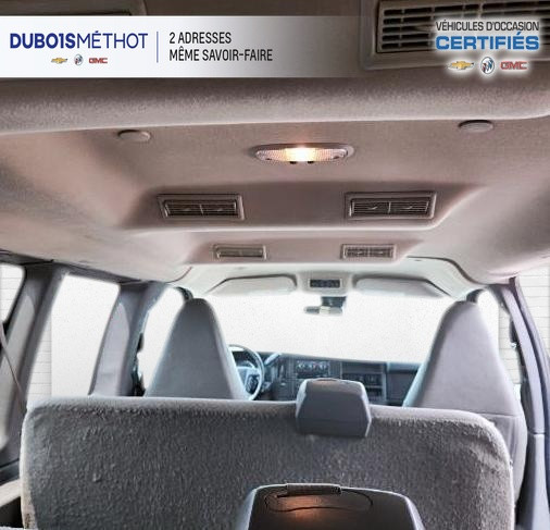 2020 Chevrolet Express Passenger 12 PASSAGERS, ALLONGEE, V6 4.3L in Cars & Trucks in Victoriaville - Image 3