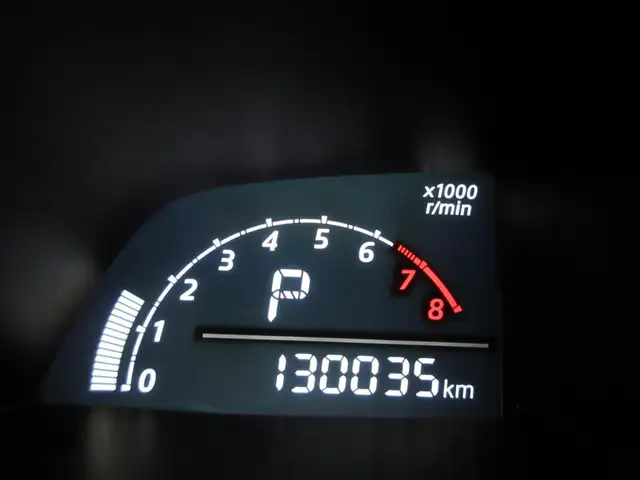 MAZDA 3 2015 GS AUTOMATIQUE SIEGES CHAUFFANT CAMERA PUSH START in Cars & Trucks in Lévis - Image 7
