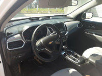 KBB.com 10 Best SUVs Under $30,000. Only 22,625 Miles! This Chevrolet Equinox boasts a Turbocharged... (image 9)