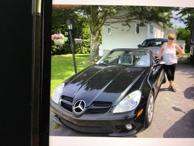 2006 Mercedes-Benz SLK 350 SLK convertible in Cars & Trucks in West Island - Image 3