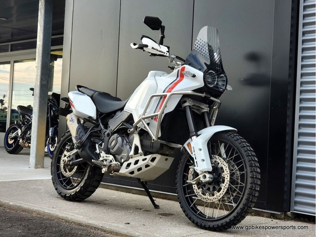  2023 Ducati DesertX Star White Silk in Sport Bikes in Oshawa / Durham Region