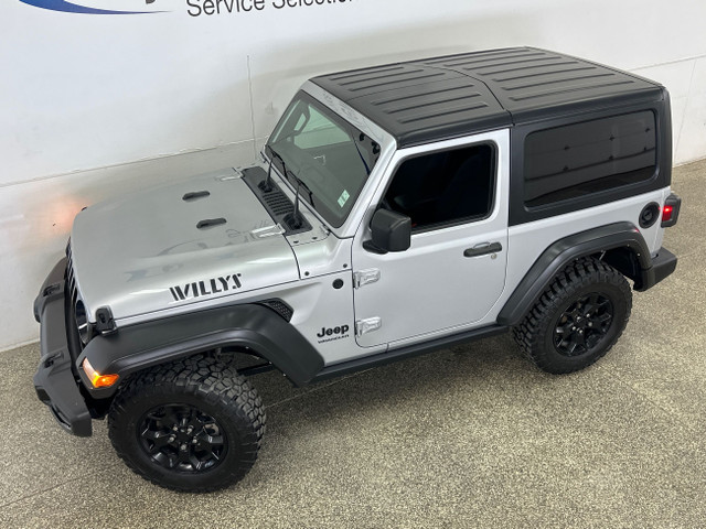 2022 Jeep Wrangler Willys WILLYS/V6/AUTO/3PIECE TARGA/OFF 1 O... in Cars & Trucks in Belleville - Image 2