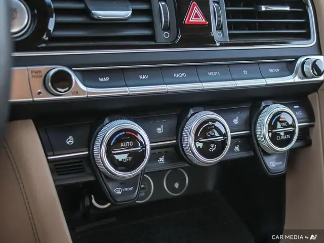 2023 Genesis G70 3.3T Advanced leather heated Seats | Sunroof... in Cars & Trucks in London - Image 21