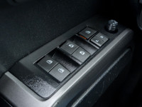Recent Arrival!Odometer is 17540 kilometers below market average!Navigation, Reverse Camera, Clean C... (image 9)