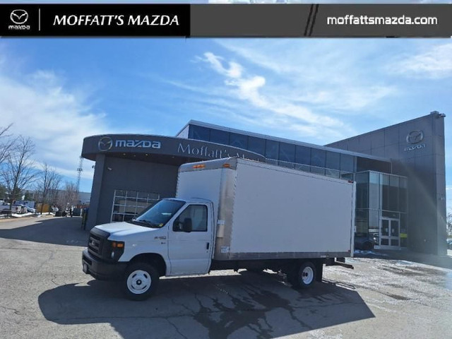 2014 Ford Econoline Commercial Cutaway BASE in Cars & Trucks in Barrie