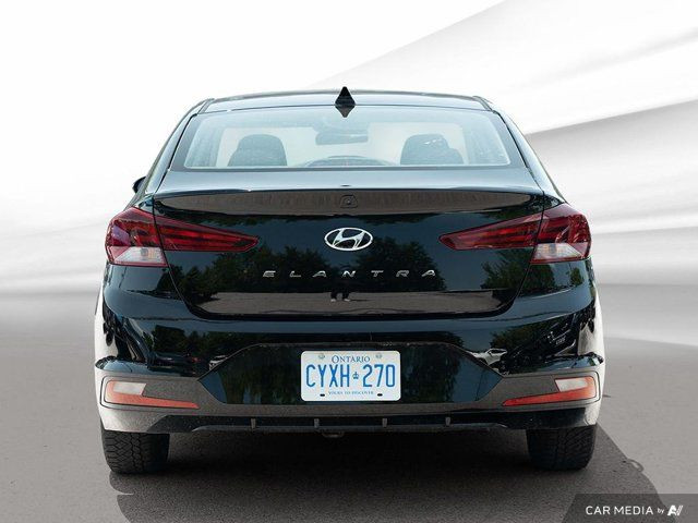 2020 Hyundai Elantra Preferred | Car Play | Heated Steering in Cars & Trucks in Hamilton - Image 4