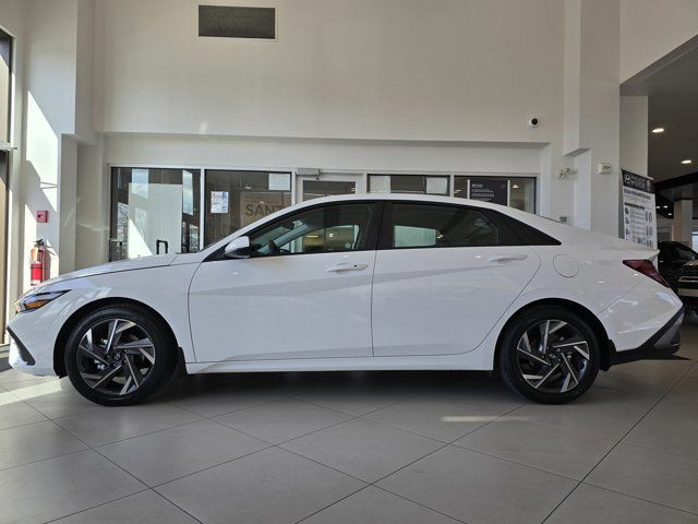 2025 Hyundai ELANTRA Preferred in Cars & Trucks in Calgary - Image 3