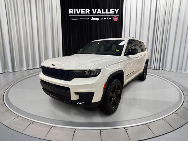 2024 Jeep Grand Cherokee L in Cars & Trucks in Strathcona County - Image 3
