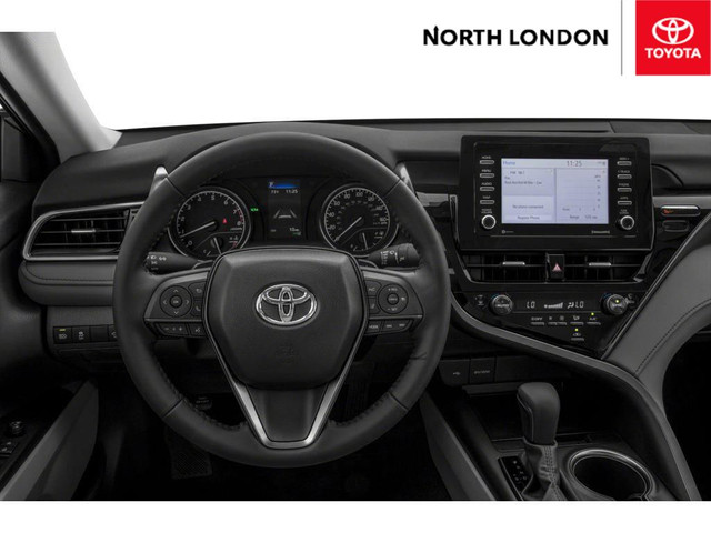 2024 Toyota Camry SE in Cars & Trucks in London - Image 4