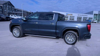 Four Wheel Drive. Leather Interior. Touchscreen. Bluetooth. Remote Start. Sunroof. Rear View Backup... (image 6)