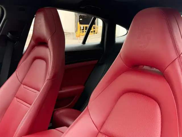 2020 Porsche Panamera 10 YEAR EDITION | NO ACCIDENT | SOFT CLOSE in Cars & Trucks in City of Toronto - Image 20