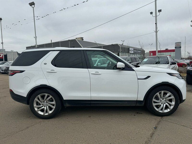 2017 Land Rover Discovery HSE in Cars & Trucks in Edmonton - Image 4
