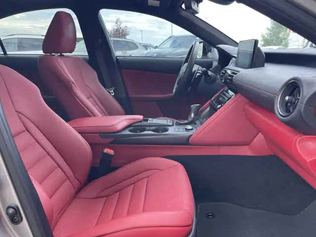 2023 Lexus IS IS 300 in Cars & Trucks in Laval / North Shore - Image 33