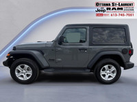 WE CAN GET YOU APPROVED ON THIS 2022 JEEP WRANGLER SPORT 4X4 TODAY FEATURED OPTIONS -Technology grou... (image 3)