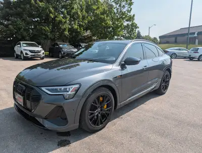 WAS: $58990 NOW: $54995 plus taxes and licensing feesNo Hidden Costs or Fees! The Way Car Buying Sho...
