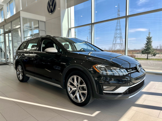 2019 Volkswagen GOLF ALLTRACK Execline | AWD | CUIR | TOIT PANO  in Cars & Trucks in Laval / North Shore