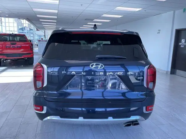 2021 Hyundai Palisade Ultimate Calligraphy | AWD | 7 Passenger in Cars & Trucks in Prince George - Image 13