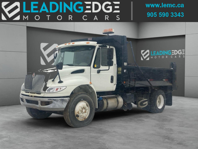 2017 International DURA STAR 4400 AUTOMATIC in Cars & Trucks in Oakville / Halton Region