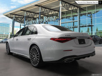 Exclusive Trim | AMG Line w/ Night Pkg (Inc. AMG Styling Pkg) | Pinnacle Trim | Massage Seats | 4.5... (image 3)