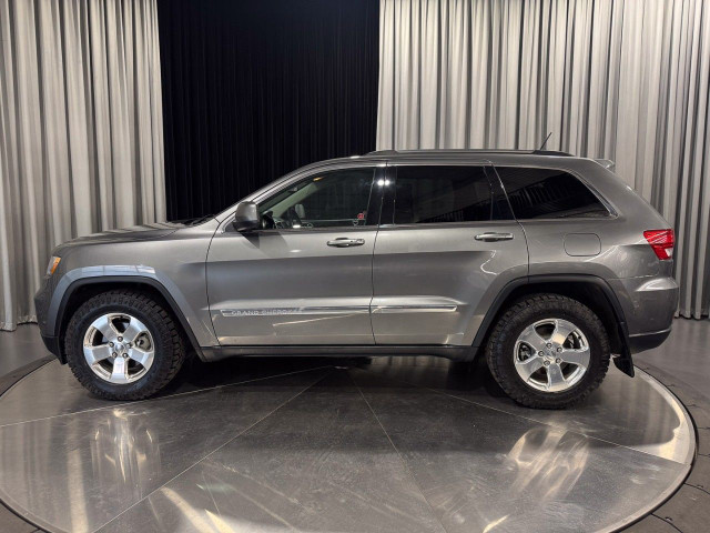 2013 Jeep Grand Cherokee in Cars & Trucks in Strathcona County - Image 4