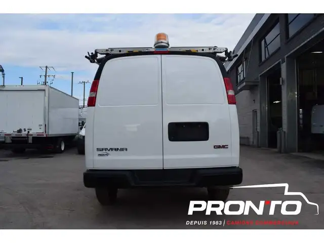 2020 GMC Savana Cargo Van 2500 ** Ladder Support & Shelves62936593892609124