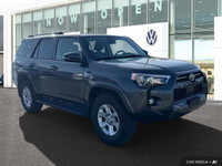 This Toyota 4Runner boasts a Regular Unleaded V-6 4.0 L/241 engine powering this Automatic transmiss... (image 6)