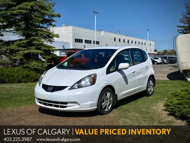 2012 Honda Fit LX in Cars & Trucks in Calgary - Image 6