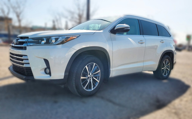 2018 TOYOTA HIGHLANDER XLE (FINANCING AVAILBLE) in ATVs in Strathcona County - Image 3