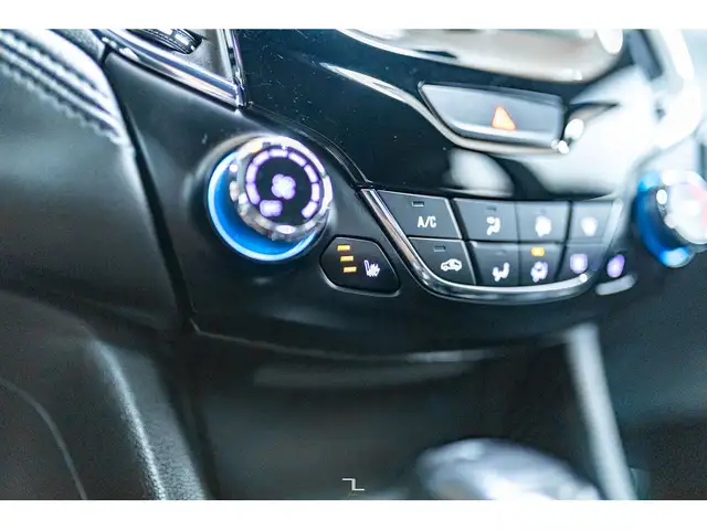 2017 Chevrolet Cruze Premier RS Hatchback Leather BCam in Cars & Trucks in Grande Prairie - Image 21