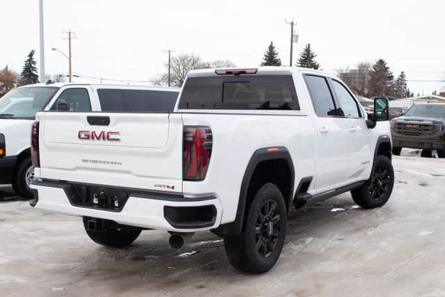 2025 GMC Sierra Heavy Duty at4 in Cars & Trucks in Edmonton - Image 4