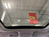 **MONTH-END SPECIAL!** FEATURING : PLUG-IN HYBRID, PANORAMIC ROOF, REMOTE START, EV MODE, MULTI DRIV... (image 9)