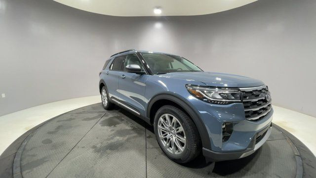 2025 Ford Explorer Active in Cars & Trucks in Strathcona County - Image 2