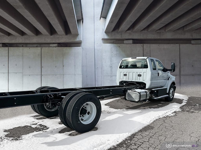 2025 Ford F650 SUPER CAB DOCK HGT in Cars & Trucks in Kamloops - Image 4