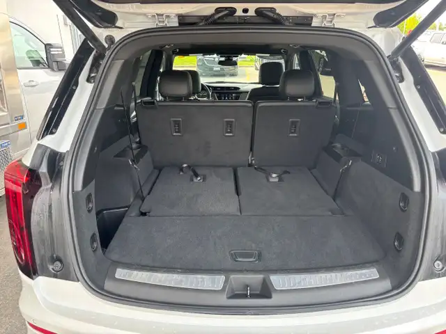 2023 Cadillac XT6 Luxury LEATHER SEATS | POWER LIFTGATE | SIR... in Cars & Trucks in Kawartha Lakes - Image 31