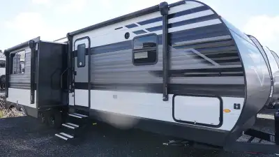 REDUCED. 2023 Grand Design Transcend Xplor 315BHGo. Seek. Explore. Featuring open floorplans and fun...
