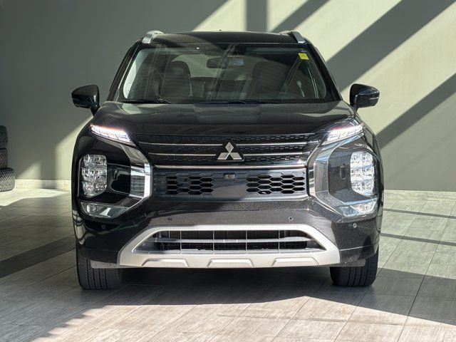 2023 Mitsubishi Outlander PHEV GT | Leather | Sunroof | 7 Seats in Cars & Trucks in Edmonton - Image 3