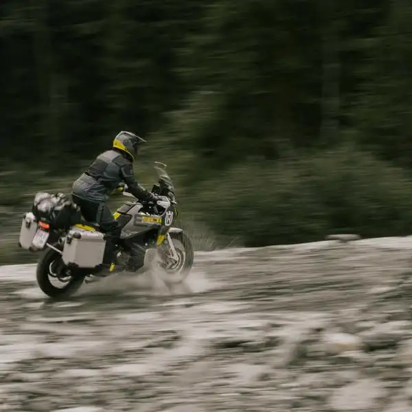 2025 Husqvarna Norden 901 Expedition in Sport Touring in Ottawa - Image 12