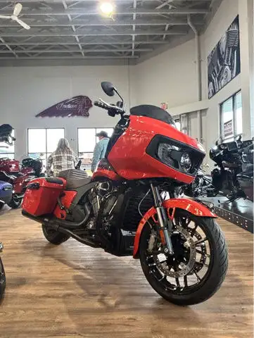 This bike comes with Custom Seat, Bars, Grips, Klock Werks Shield and Stage 1 Intake & Exhaust For I...