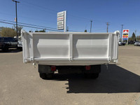 *About This Used Ford F-550 for sale in Alberta* This Ford Super Duty F-550 DRW boasts a Intercooled... (image 6)