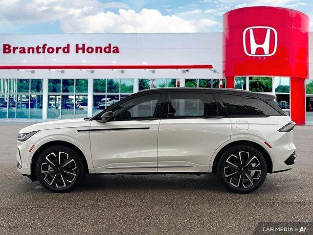 2024 Lincoln Nautilus Reserve in Cars & Trucks in Brantford - Image 2