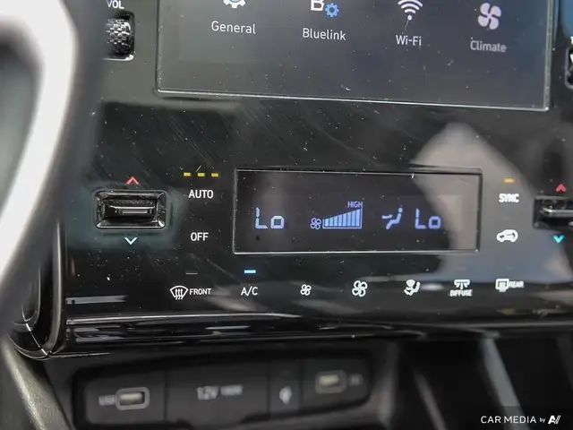 2022 Hyundai Tucson Preferred w/Trend Package AWD | heated fr... in Cars & Trucks in London - Image 20