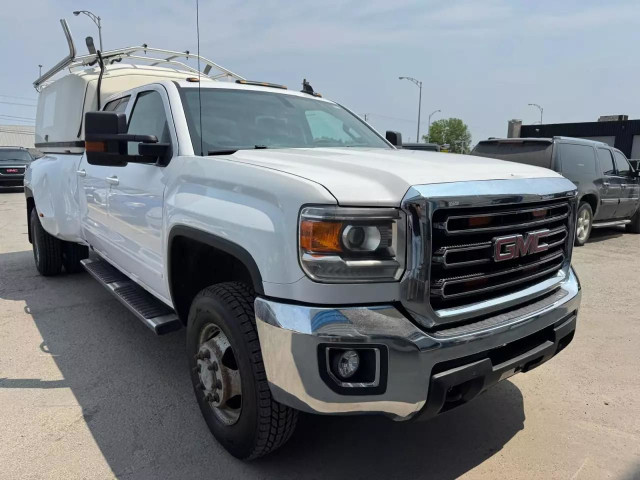 2018 GMC Sierra 3500HD DENALI in Cars & Trucks in Laval / North Shore