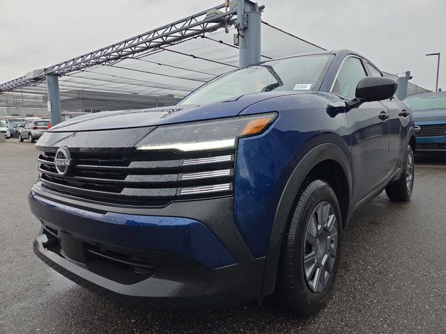 2025 Nissan Kicks S | CLOTH | BACK UP CAM | in Cars & Trucks in Calgary