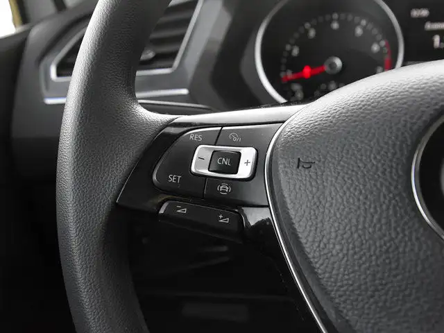 2021 Volkswagen Tiguan Trendline dans Autos et camions dans Red Deer - Image 18